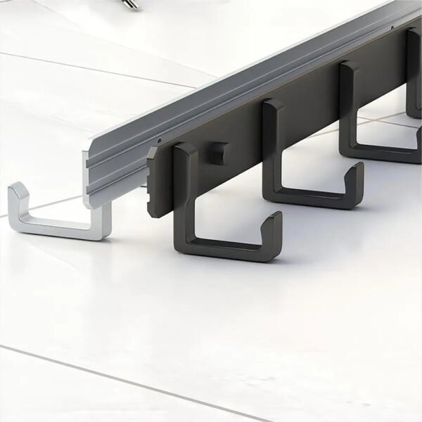 Strong Adhesive Wall-Mounted Towel Hook - Image 1